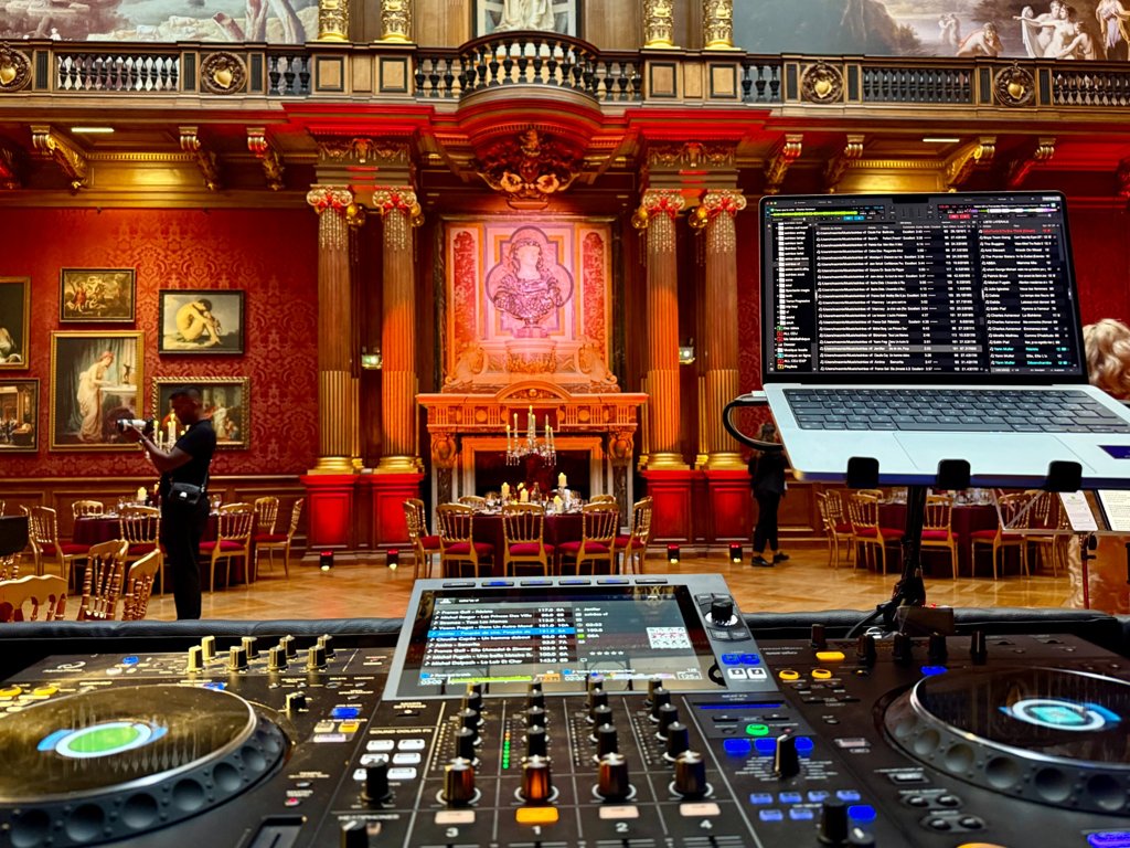 Jour Précieux DJ, DJ / Musique à GAGNY