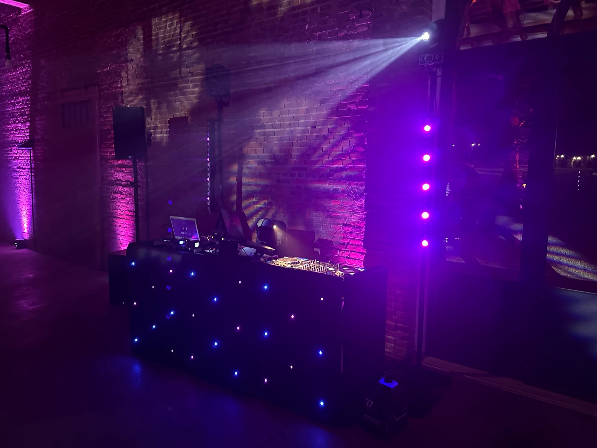 Jour Précieux DJ, DJ / Musique à GAGNY