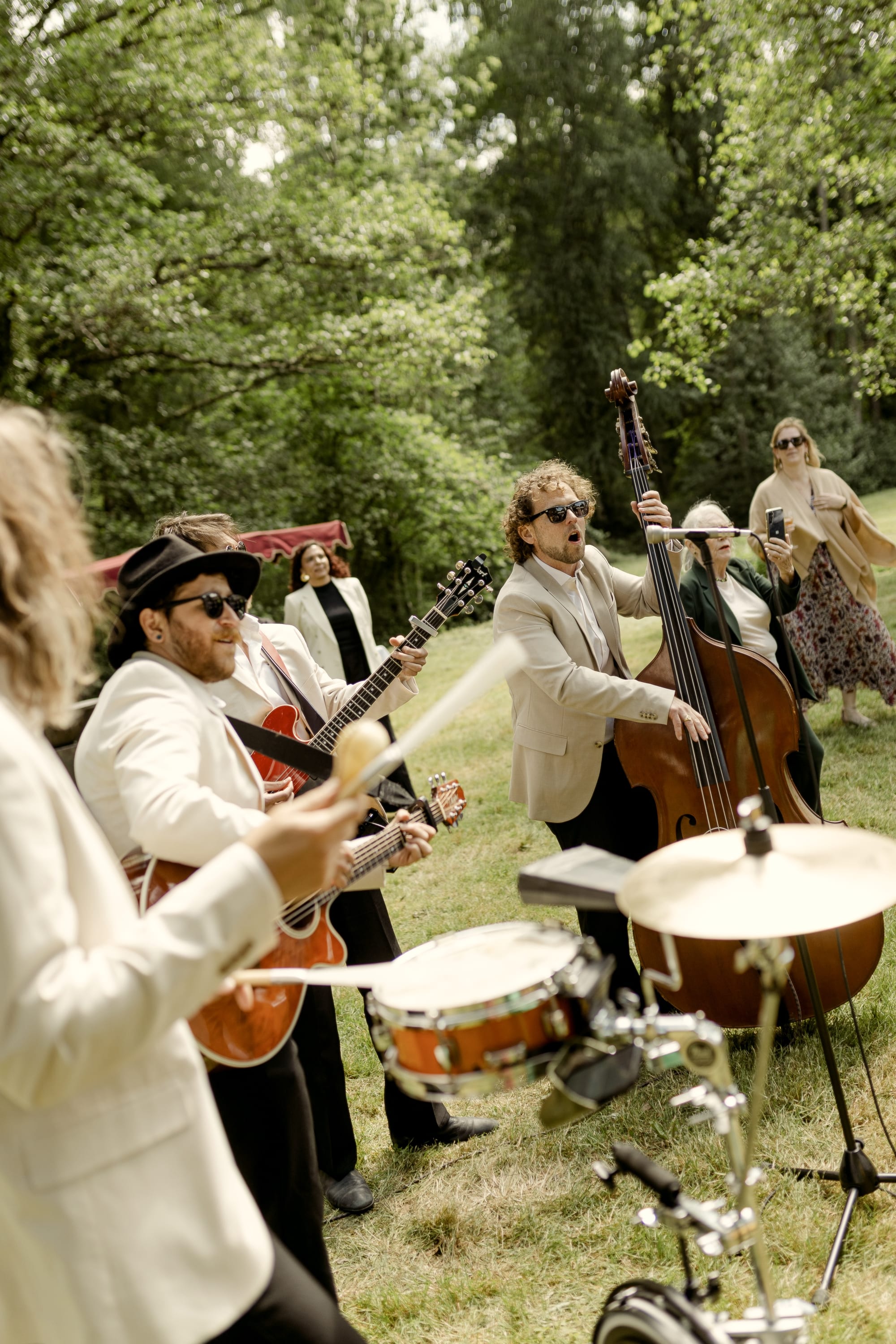 The Strollers, DJ / Musique à Paris